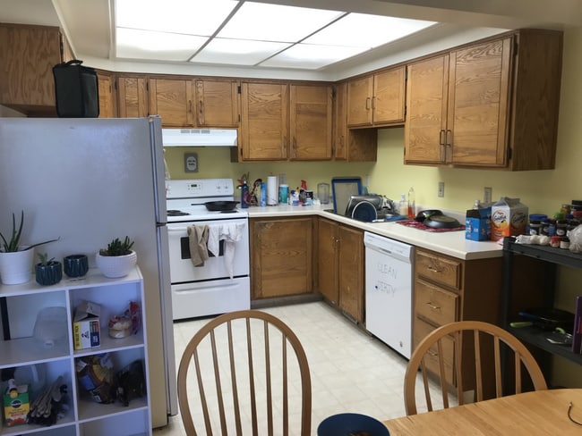 241 E 400 N in Provo, UT - Building Photo - Building Photo
