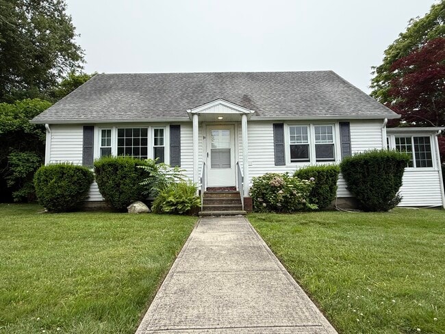 property at 10 Irvings Path