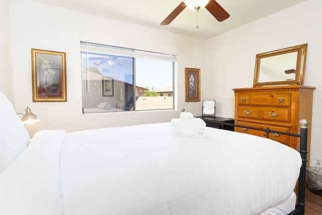 9855 Mission Greens Ct in Santee, CA - Building Photo - Building Photo