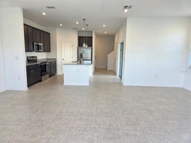 5602 Stockade Blvd in St. Cloud, FL - Building Photo - Building Photo