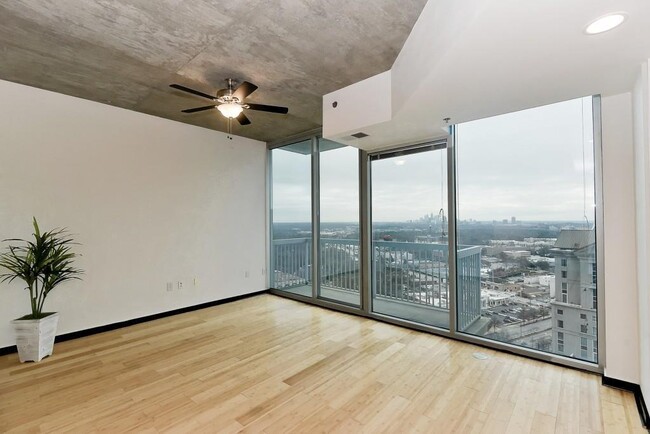 3324 Peachtree St NE in Atlanta, GA - Building Photo - Building Photo