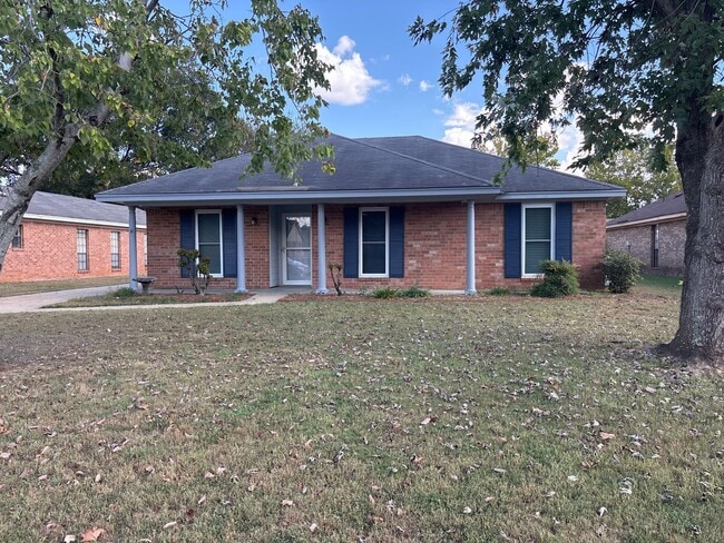 7105 Bentley Ct in Montgomery, AL - Building Photo - Building Photo