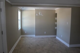 734 W Prospect Ave in Raeford, NC - Building Photo - Building Photo