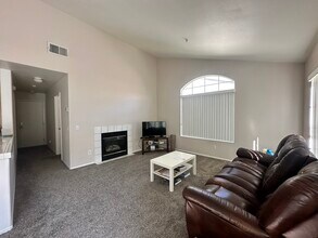 25621 Prospect Ave in Loma Linda, CA - Building Photo - Building Photo