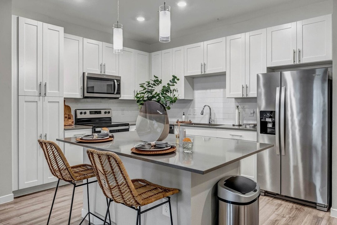 Avasa Grove West in Wesley Chapel, FL - Building Photo
