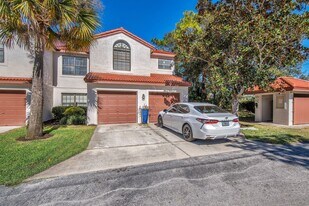 550 Via Del Oro Dr in Altamonte Springs, FL - Building Photo