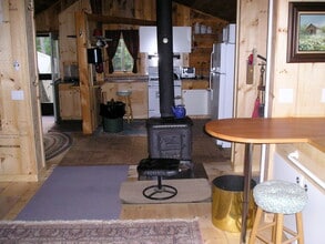 59 Webster Mills Rd in Pittsfield, NH - Foto de edificio - Building Photo