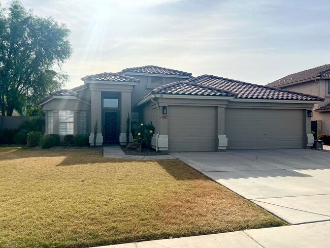 property at 3315 E Ford Ave
