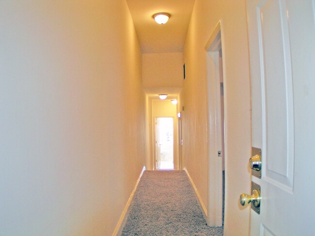 1403 Madison Ave in Baltimore, MD - Building Photo - Building Photo