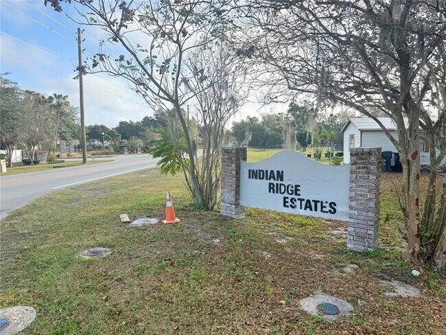 8617 Indian Ridge Way in Lakeland, FL - Building Photo - Building Photo