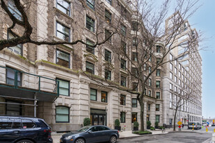 346-350 W 71st St Apartments