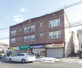 841 Madison Ave in Elizabeth, NJ - Building Photo - Building Photo