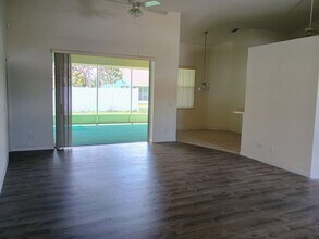 15596 Burbank Dr in Brooksville, FL - Building Photo - Building Photo