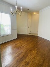 8845 Fairview Bluff in Johns Creek, GA - Foto de edificio - Building Photo
