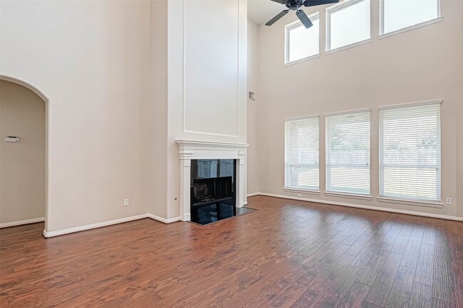 property at 4603 Camden Brook Ln