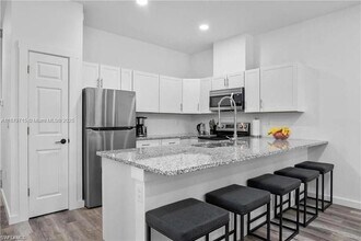 4417 28th St SW in Lehigh Acres, FL - Building Photo - Building Photo