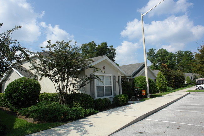 Pinewood Terrace Apartments