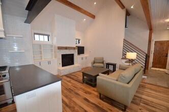302 Washington Rd in Breckenridge, CO - Building Photo - Building Photo