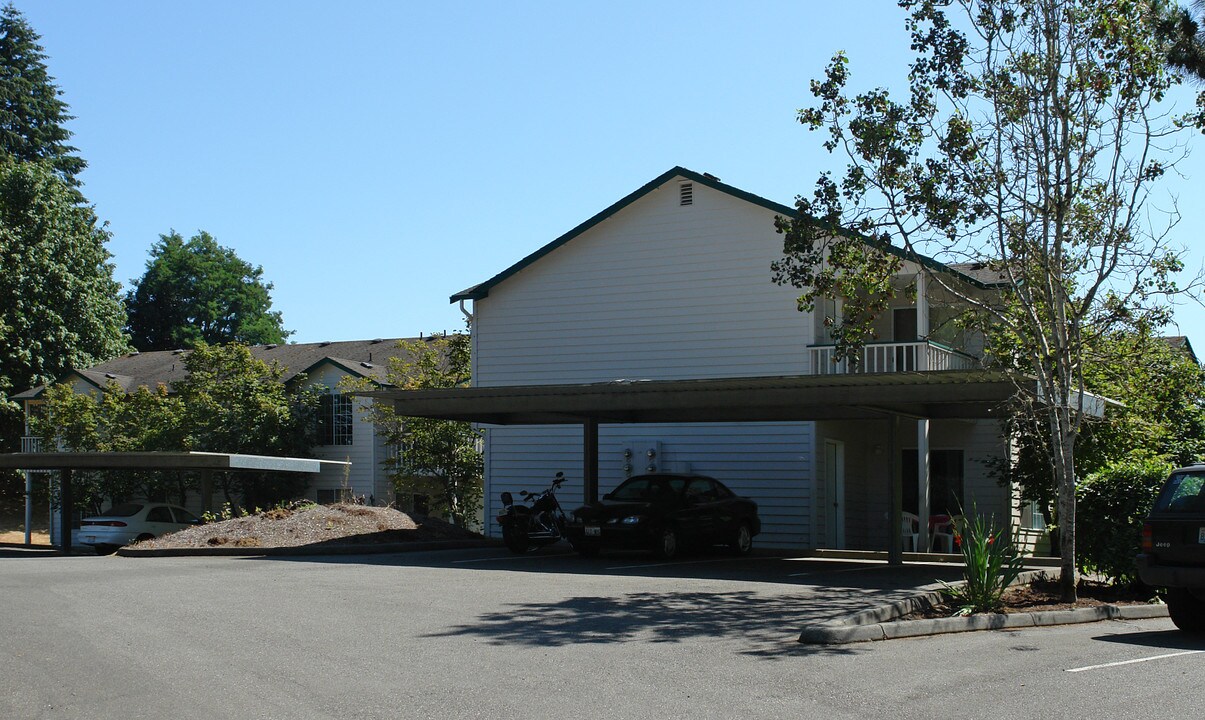 1106 Creekwood Ct SE in Olympia, WA - Building Photo