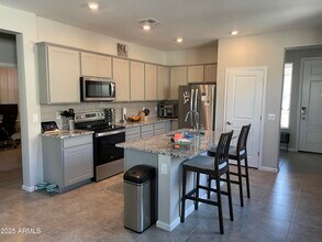 17376 W Paraiso Ln in Surprise, AZ - Building Photo - Building Photo