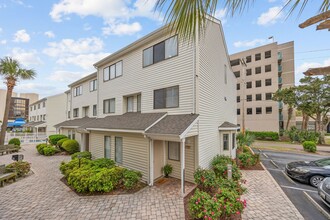 209 75th Ave N in Myrtle Beach, SC - Building Photo - Building Photo