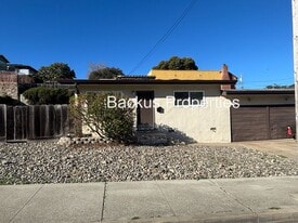 620 Drake Ave in Monterey, CA - Building Photo