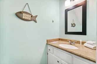 17212 Front Beach Rd in Panama City Beach, FL - Building Photo - Building Photo