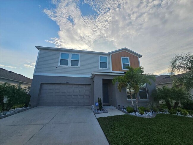 property at 12737 Tannencrest Dr