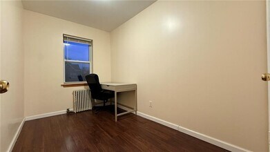 148-03 61st Rd in Queens, NY - Building Photo - Building Photo