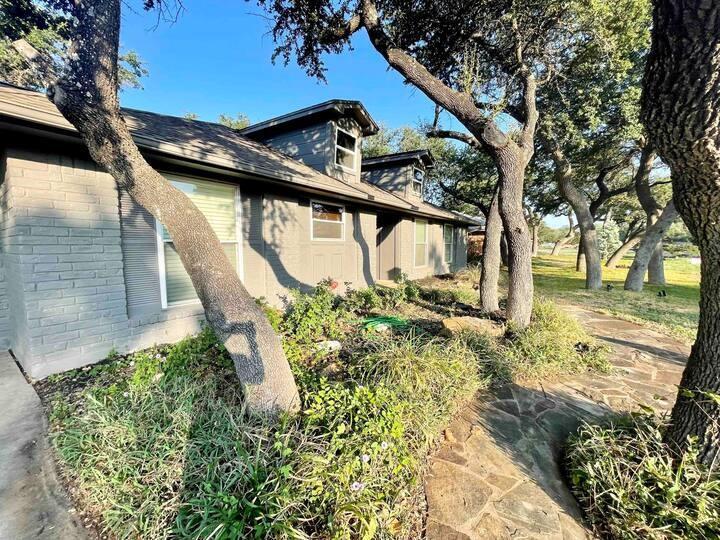 13106 Villa Park Dr in Austin, TX - Building Photo