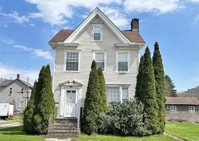 537 Horner St in Johnstown, PA - Building Photo