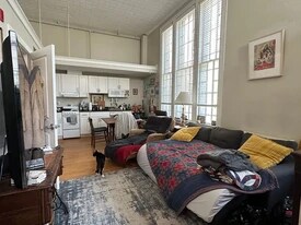 3 Pleasant Ave, Unit Clark Lofts on Pleasant in Portland, ME - Building Photo