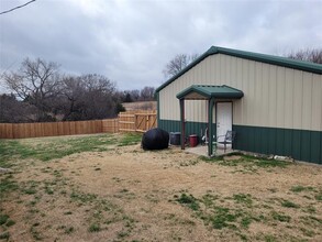 1583 CR-4757 in Boyd, TX - Building Photo - Building Photo