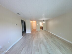 105 Allen Ave in Panama City, FL - Building Photo - Building Photo