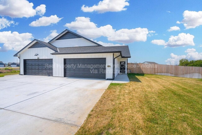 3612 W Angel St in Wichita, KS - Building Photo - Building Photo