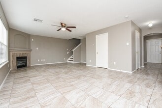 642 Kiley Dr in Houston, TX - Building Photo - Building Photo