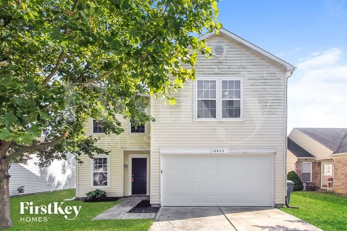 10823 Gathering Dr in Indianapolis, IN - Building Photo
