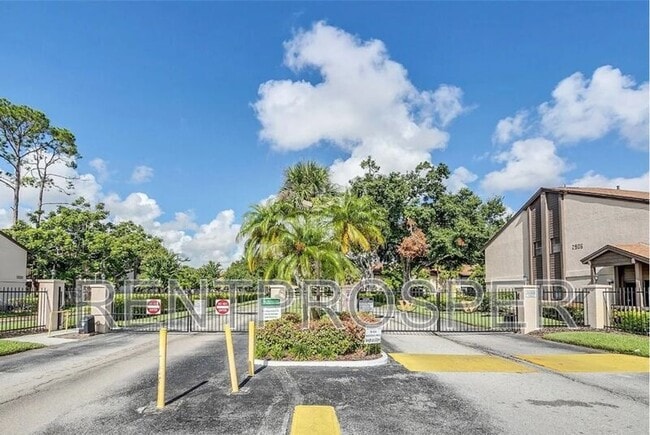 property at 3242 S Semoran Blvd