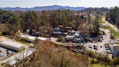 43 Heritage Hollow in Franklin, NC - Building Photo - Building Photo