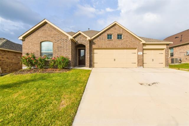 504 Nolan Wy in Little Elm, TX - Building Photo