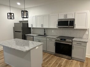 3714 Selma Ave in Louisville, KY - Building Photo - Building Photo