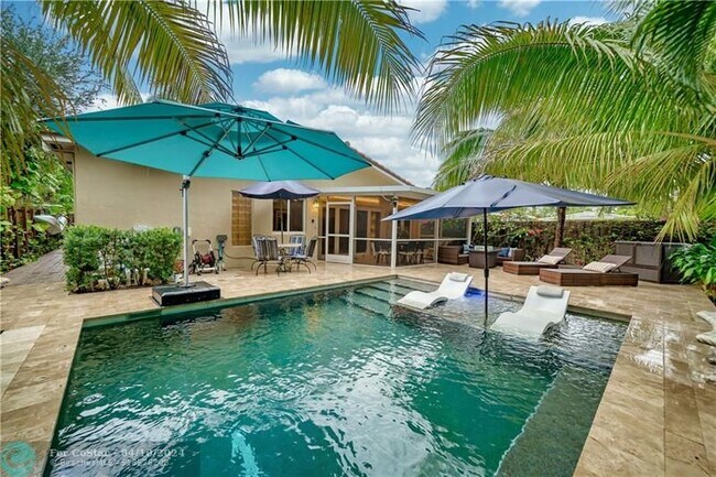 1728 NE 16th Ave in Fort Lauderdale, FL - Building Photo - Building Photo