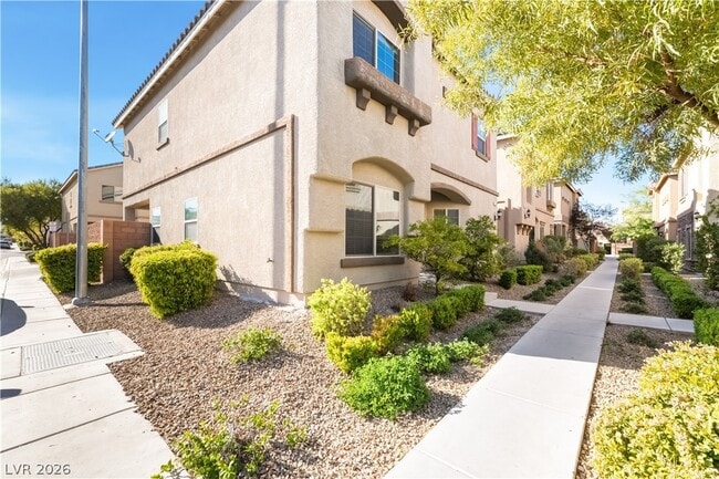 9526 Vega Carpio Ave in Las Vegas, NV - Building Photo - Building Photo