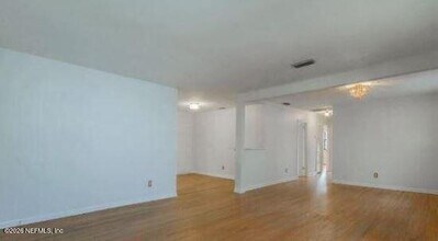 365 9th St in Atlantic Beach, FL - Building Photo - Building Photo