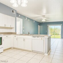 1117 SW 48th Terrace in Cape Coral, FL - Building Photo - Building Photo