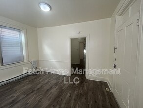 107-109 E Main St in Camp Hill, PA - Building Photo - Building Photo