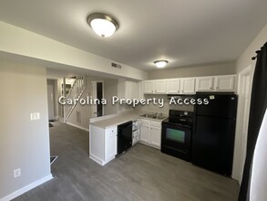 2712 Stewart Dr in Raleigh, NC - Building Photo - Building Photo