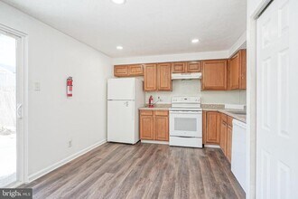 69 Vanderbilt Ct in Sicklerville, NJ - Building Photo - Building Photo