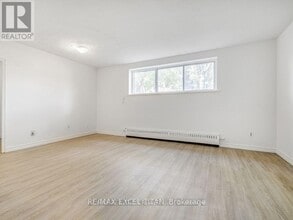 165 Colborne Ave in Richmond Hill, ON - Building Photo - Building Photo