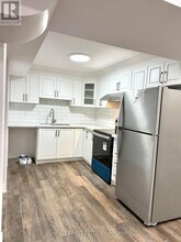 26 Milt Schmidt St in Kitchener, ON - Building Photo - Building Photo